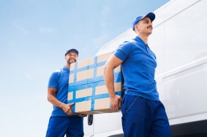 How Moving Companies Estimate the Number of Workers Needed for a Task